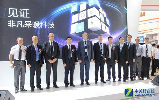 采暖科技 萬(wàn)和新品亮相中國(guó)供熱展(圖16) 見(jiàn)證非凡采暖科技 萬(wàn)和新品亮相中國(guó)供熱展