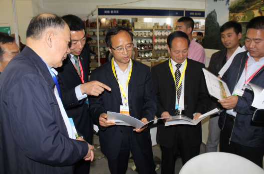 安康富硒茶引爆中國西部最牛茶專業(yè)展會(圖9)