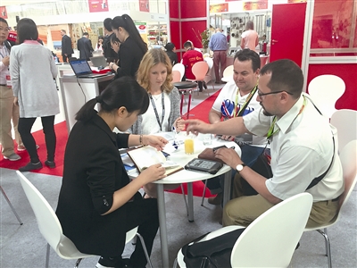 杭州市成功舉辦2016波蘭展和土耳其展(圖2)