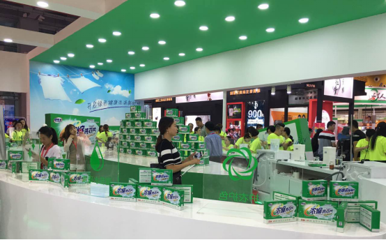 2016廣州美博會 立白凈博士洗衣片吸睛成功(圖3) \